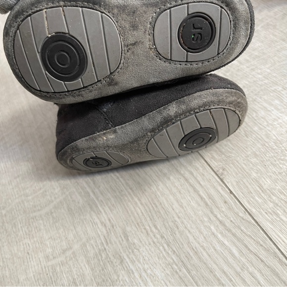 Stride Rite Boots Size 12 -18 months Grey/Crispin Wool Blend Faux Fur - Picture 7 of 8
